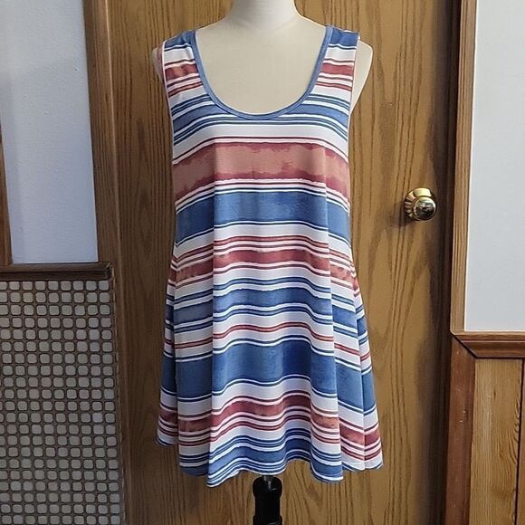 Lularoe Oversize Tank Top - Picture 1 of 4